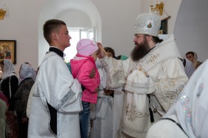 мон12